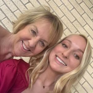 Meet your Posher, Jeanne